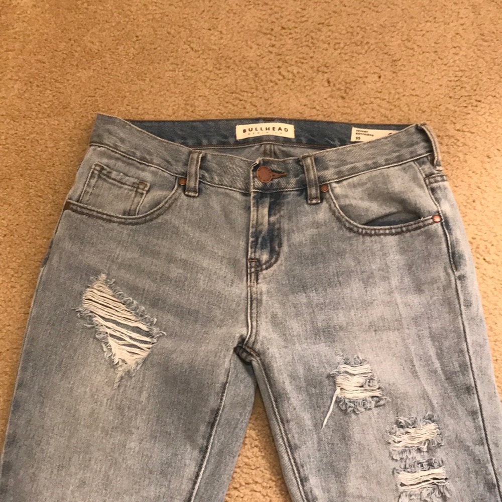 Bullhead Skinny Boyfriend Ripped Jeans